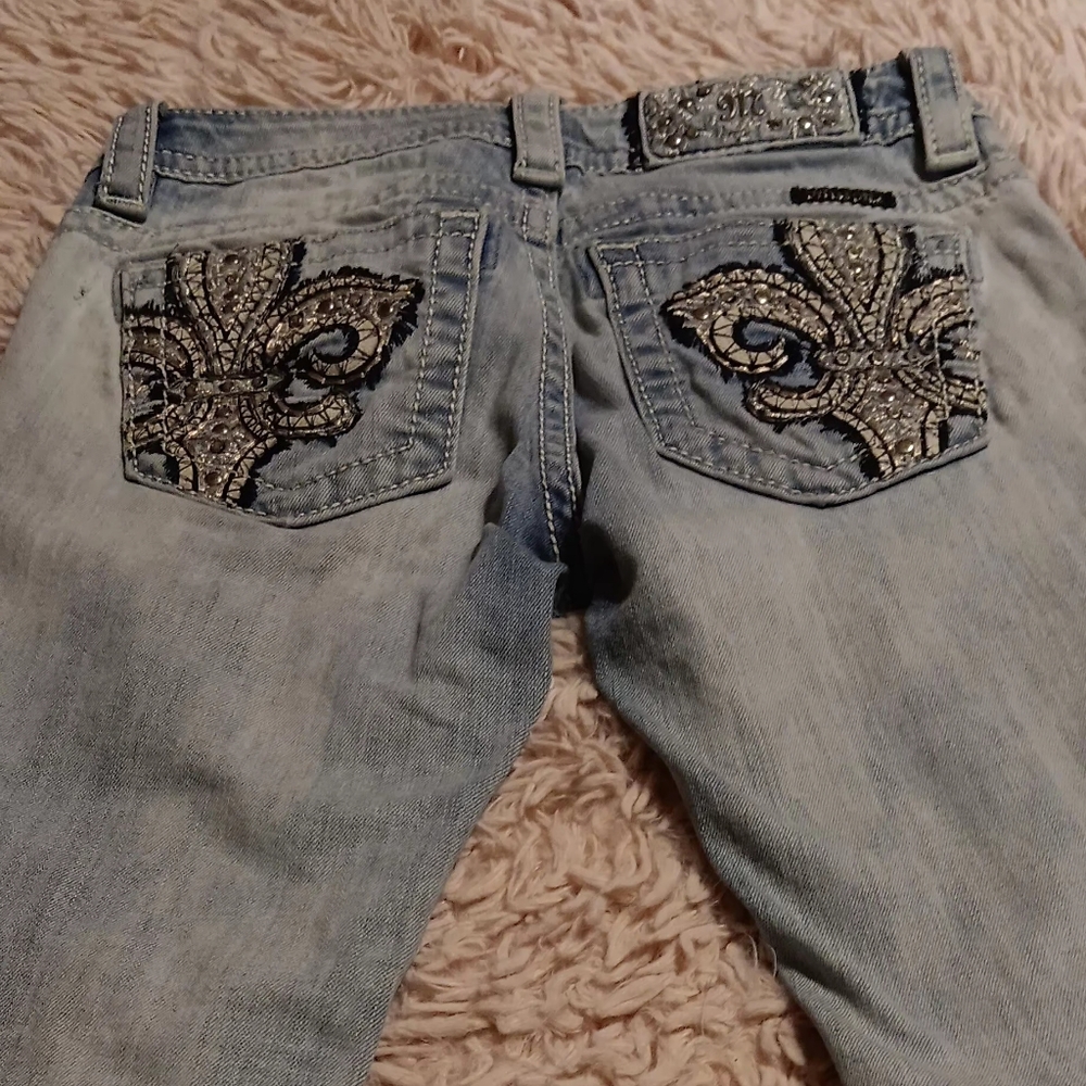 Miss Me Capris